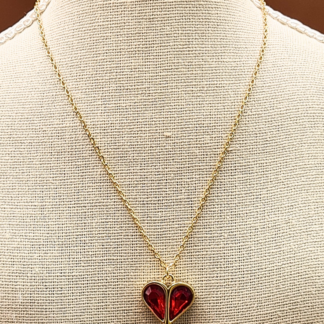 "on the rocks" heart pendant necklace.