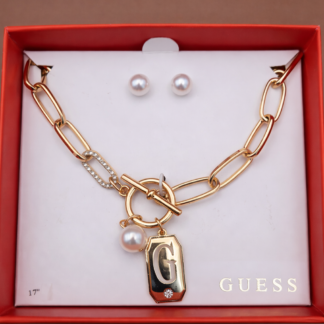 guess gold link bracelet & pearl stud earrings set